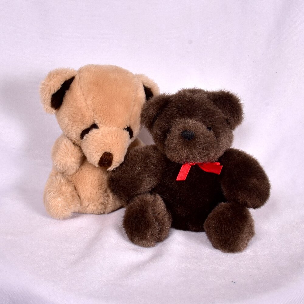 International Silver Co. Small Stuffed Bears Lot of 2 Vintage 1995